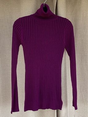 Grane Ribbed Turtleneck Sweater - Deep Purple